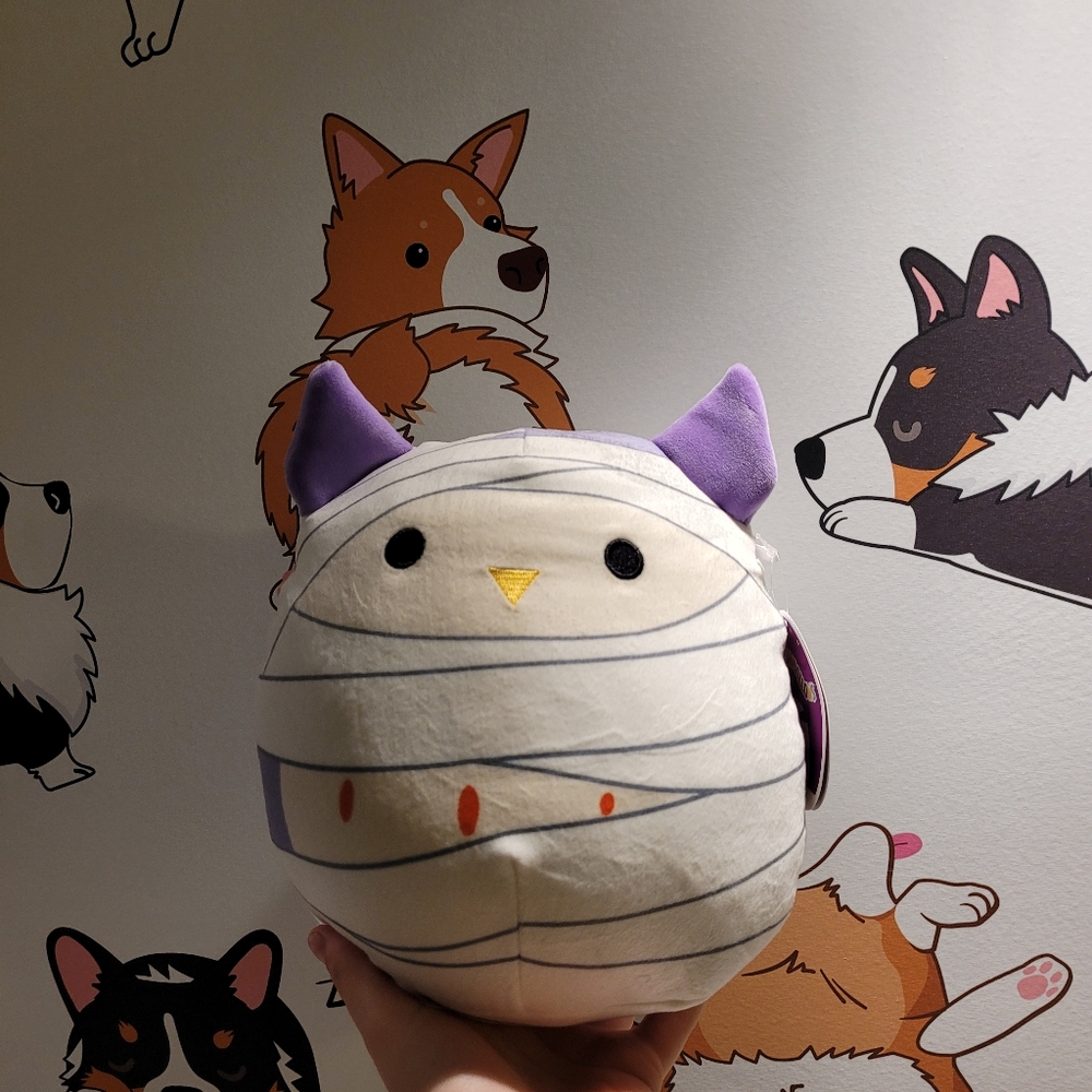 NWT ON HOLD Halloween Squishmallow Holly the Mummy